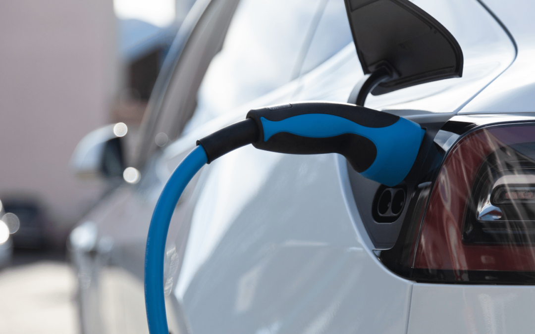 Commercial EV Charging Station Installation: How It Attracts More Customers