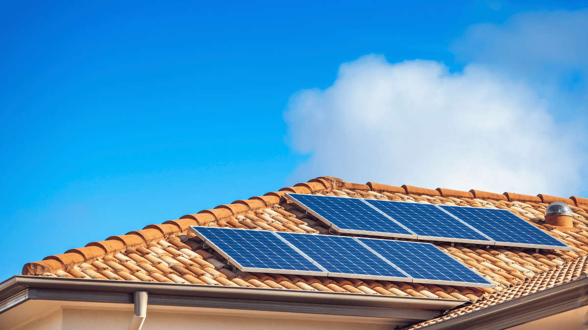 anaheim solar panels on roof in orange county